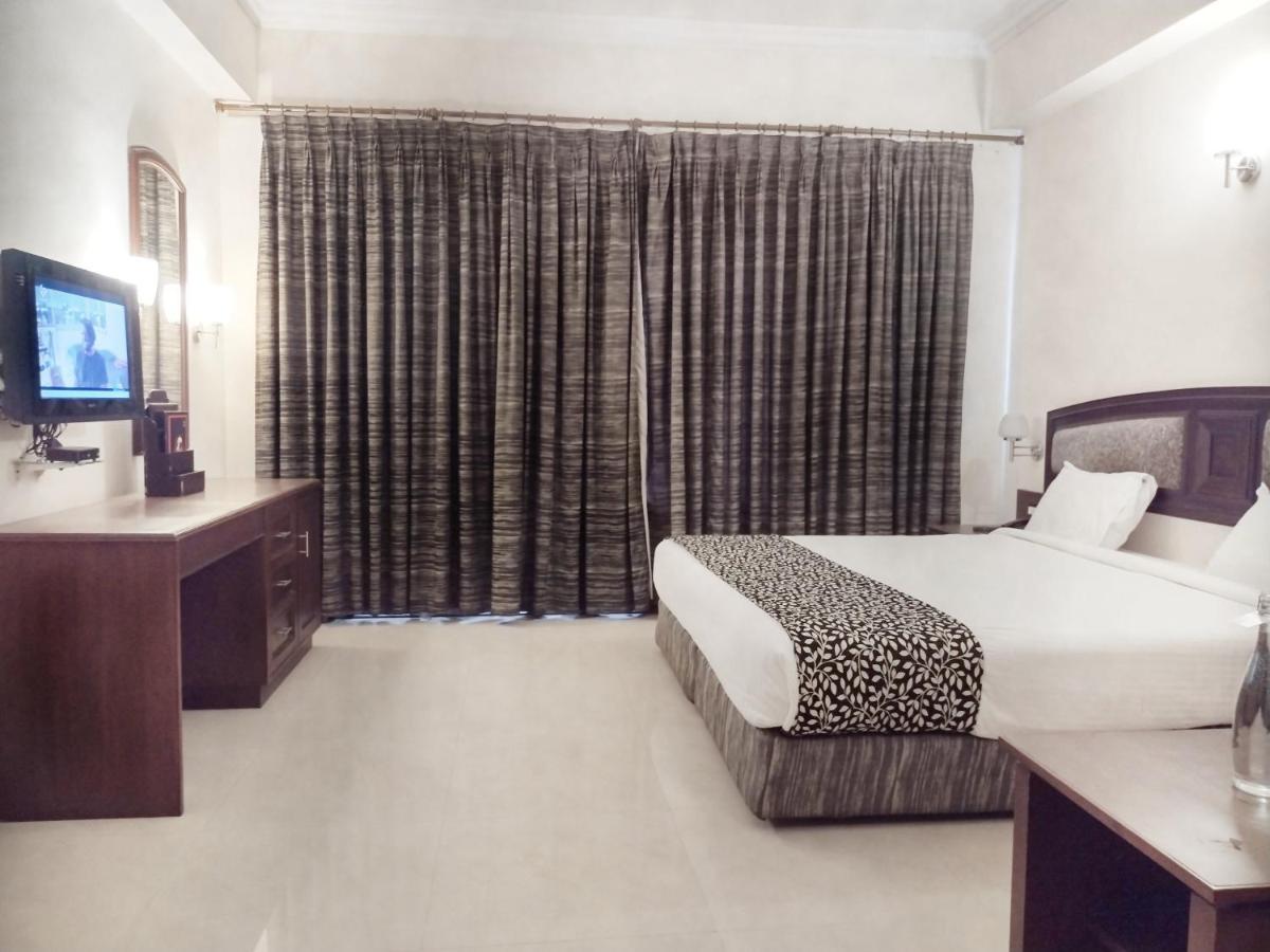 Hotel Elite Palazzo Kochi Eksteriør billede