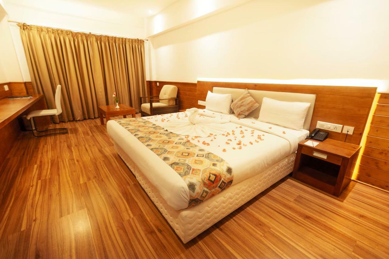 Hotel Elite Palazzo Kochi Eksteriør billede